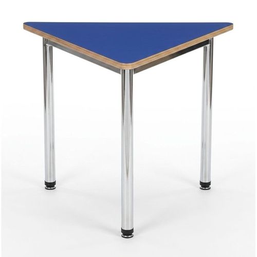 Mesa párvulo triangular