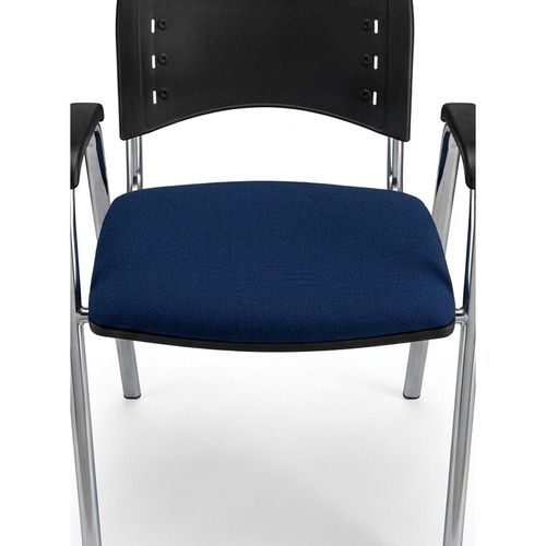 Silla con brazo PP y tapizada