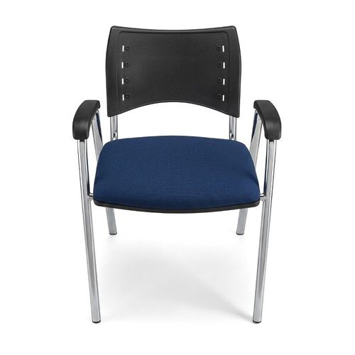 Silla con brazo PP y tapizada